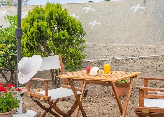 Krystalia's 公寓 *